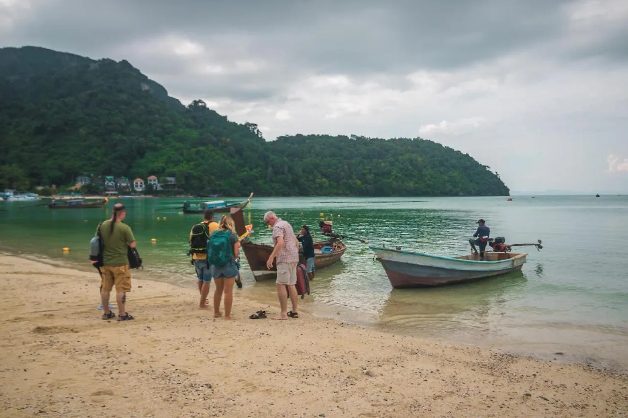 Phi Phi Sunset Bay Resort